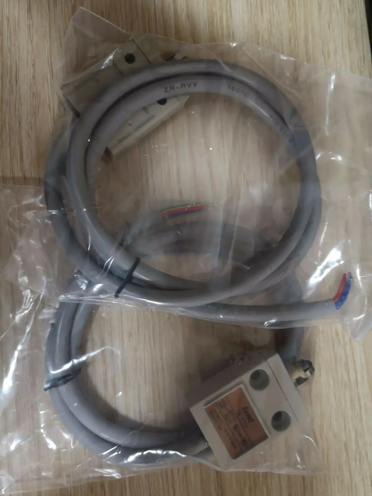 

1 шт., ограничительный переключатель для телефона, модель TZ3103, новинка