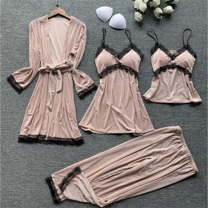 

Women Velvet Pajamas 4pcs Warm Autumn Winter Sleepwear Soft Pleuche Sexy Lace Nightwear Robe