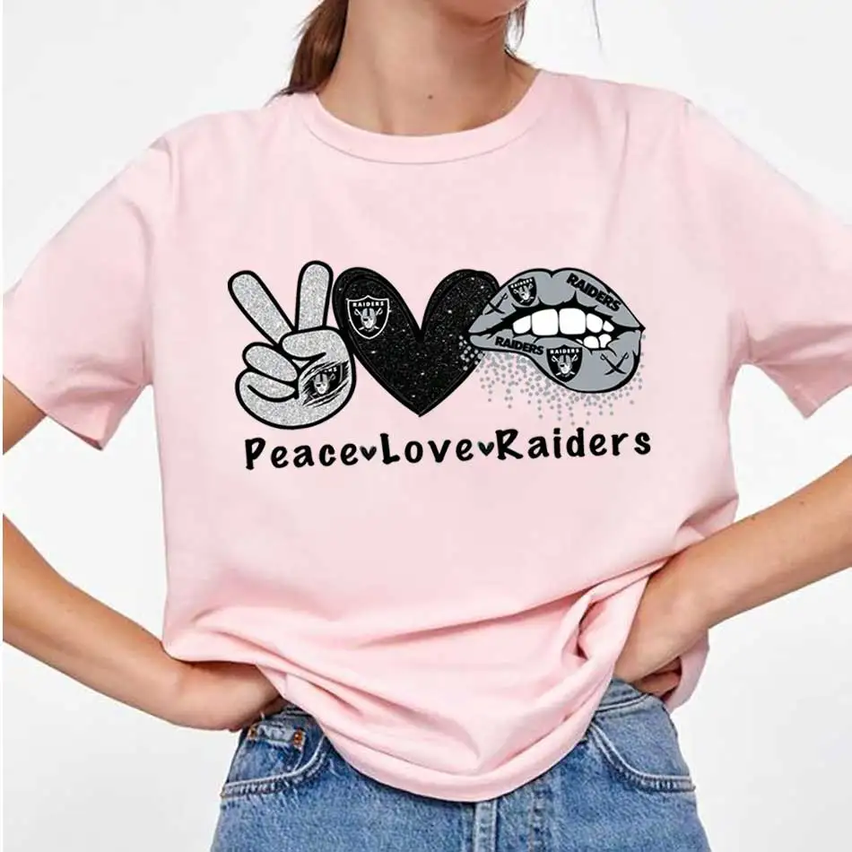 Наклейка с надписью Peace And Love для одежды