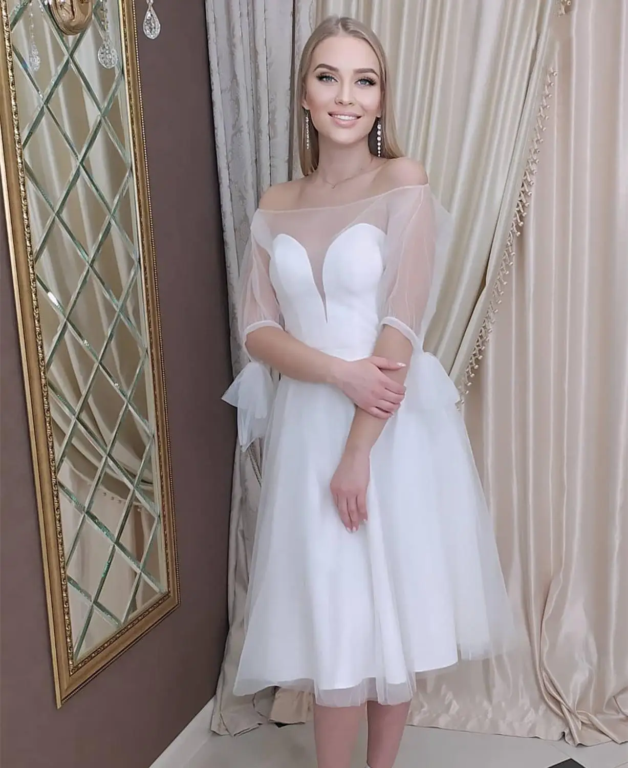 

Short Wedding Dresss Long Puff Sleeve Knee Length For Petite Women Lady Princess Simple Beach Ball Gown Robe De Mariee Charming