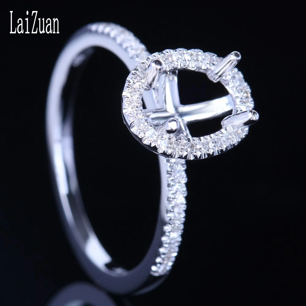 Кольцо женское из белого золота 14 карат с натуральными бриллиантами 7 5x5 мм -