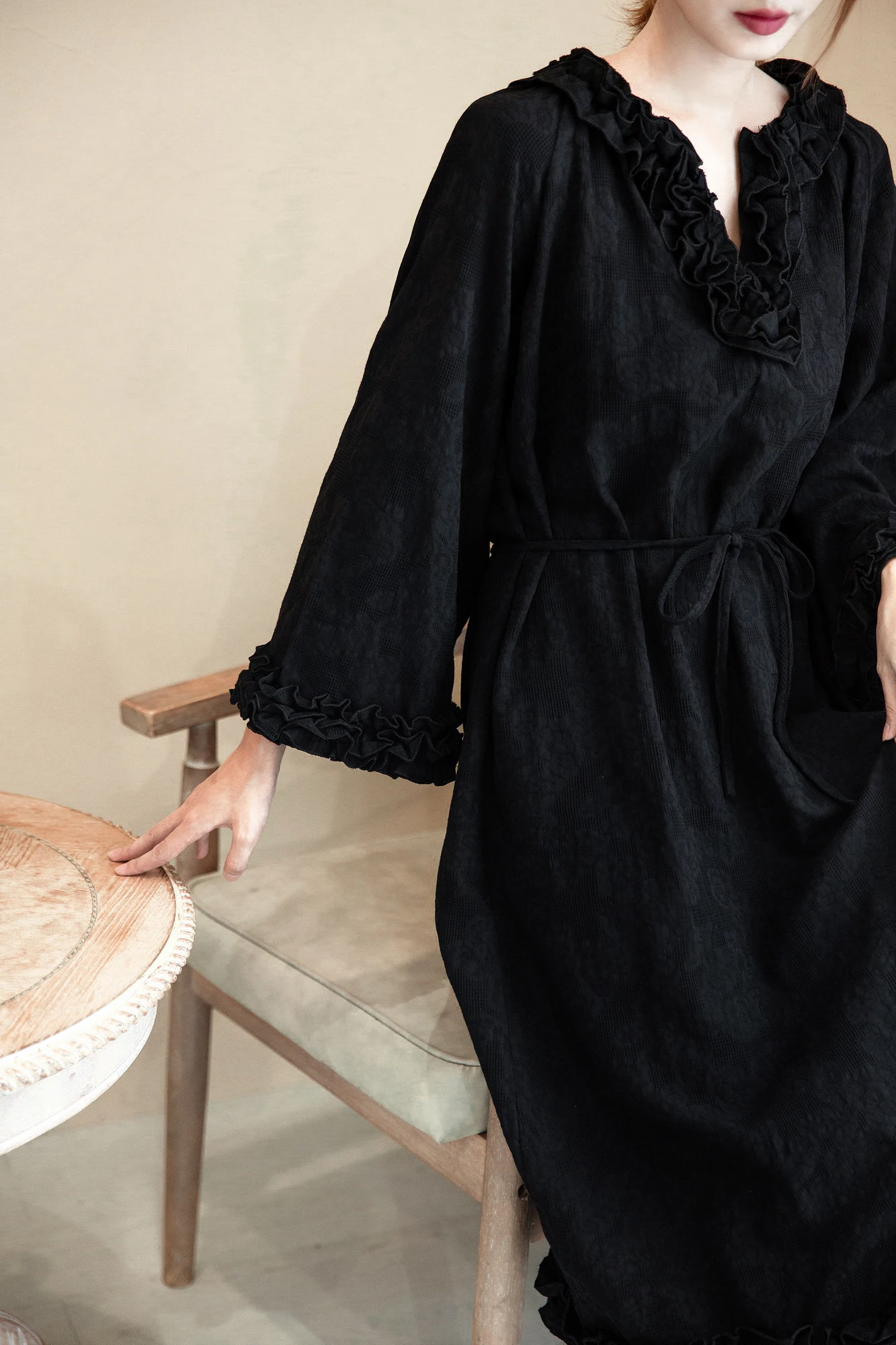 

Fall 2020 Handmade Flower Dress Vintage Loose Oversized Floral Print Black Dress Casual Plus Size Mid Dress Vestidos