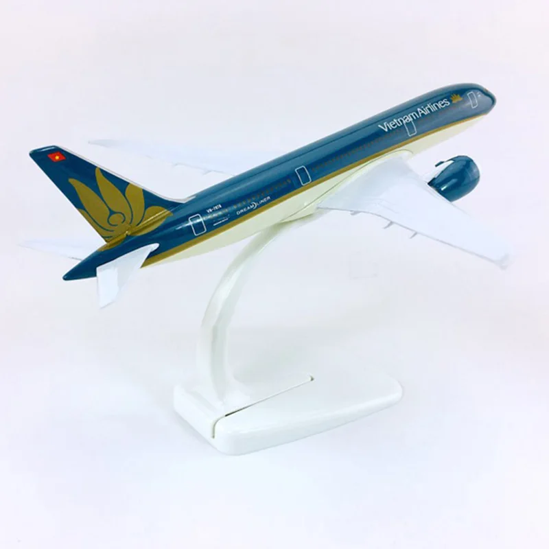 1:300 весы B787 787 литьем под давлением сплава авиационного модель 18 см Вьетнам