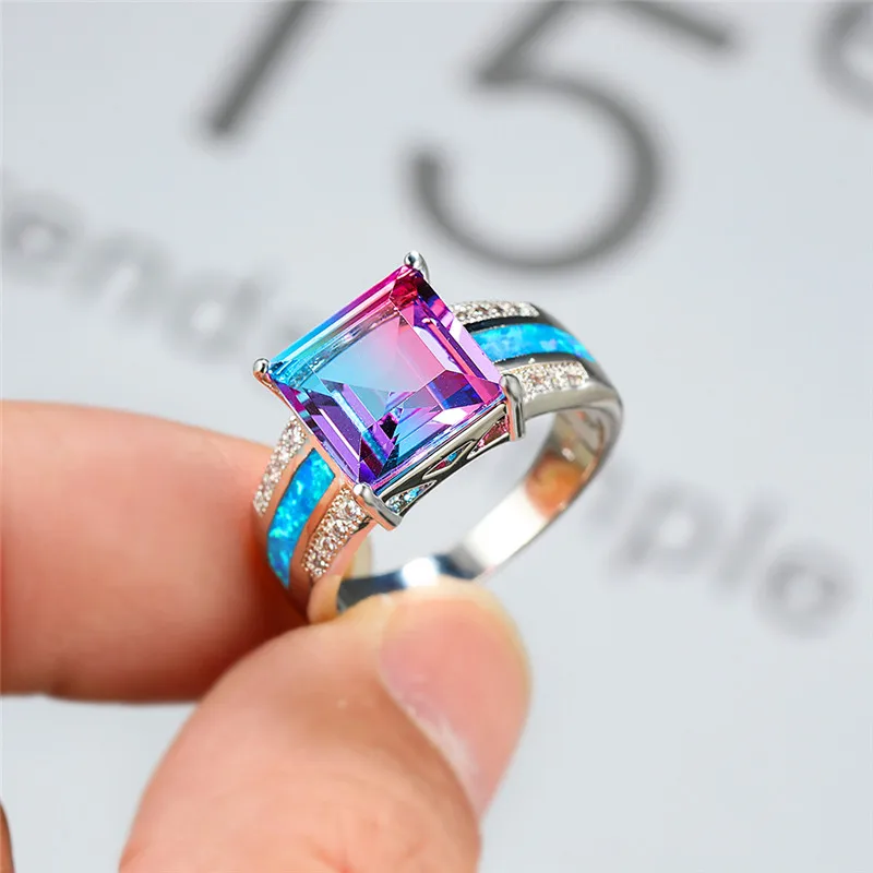 Роскошное женское большое кольцо с радужным кристаллом Изящные квадратные