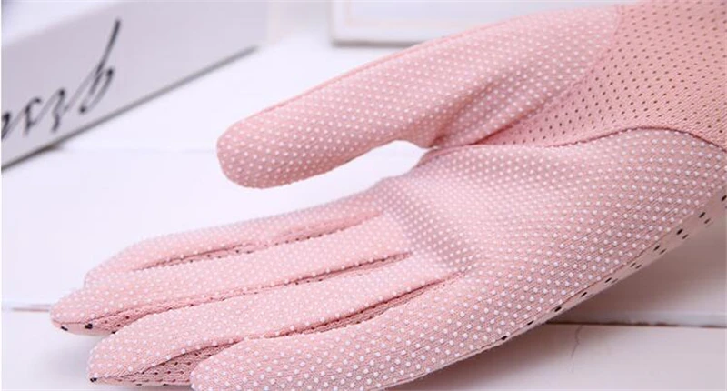 

Women's Fashion Cotton Summer Gloves Lace Patchwork Gloves Anti-skid Sun Protection Driving Short Thin Gloves Dot Women Gloves