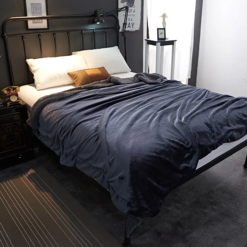 Зимнее плотное теплое двустороннее одеяло кашемировое офисное покрывало для ног