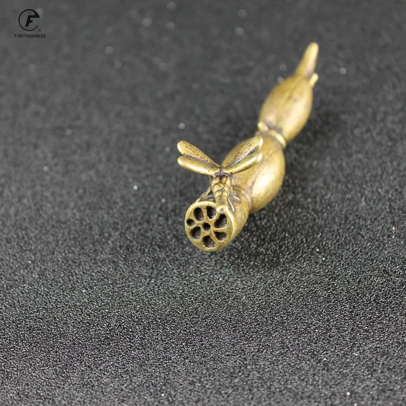Ручная работа винтажная латунная медная статуя в форме стрекозы с корнем лотоса