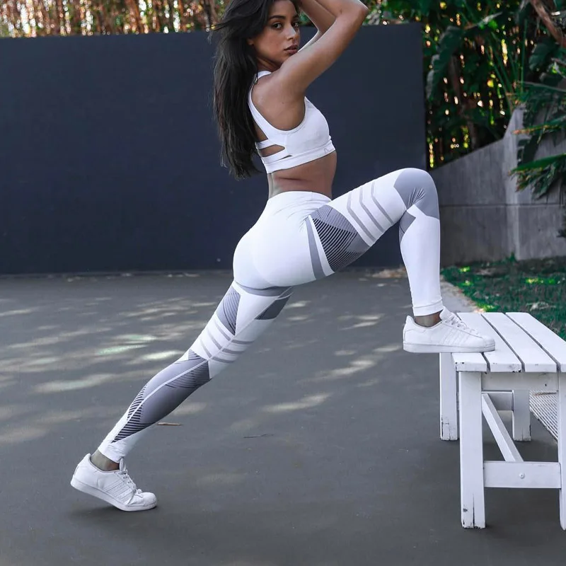 Комплект Спортивный NORMOV из двух предметов женские сетчатые Бюстгальтеры без