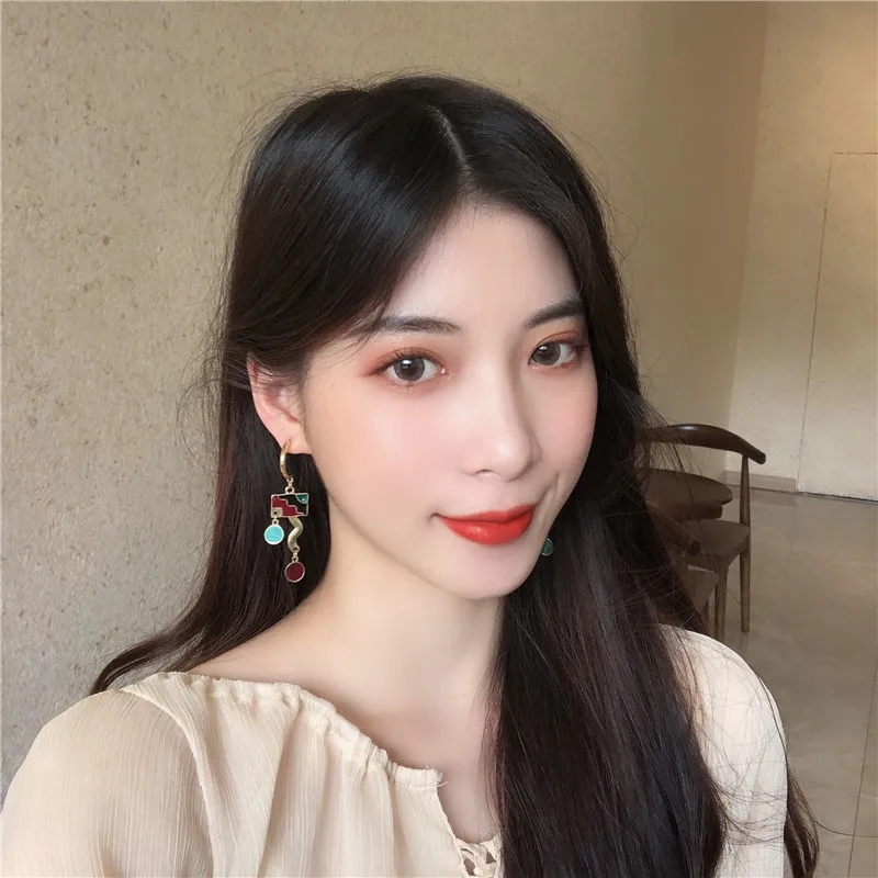 

S925 Metal Geometry Asymmetry Drop Glaze Earrings Fashion Joker Retro Personality Lovely Girl Women Jewelry Gift Accessories