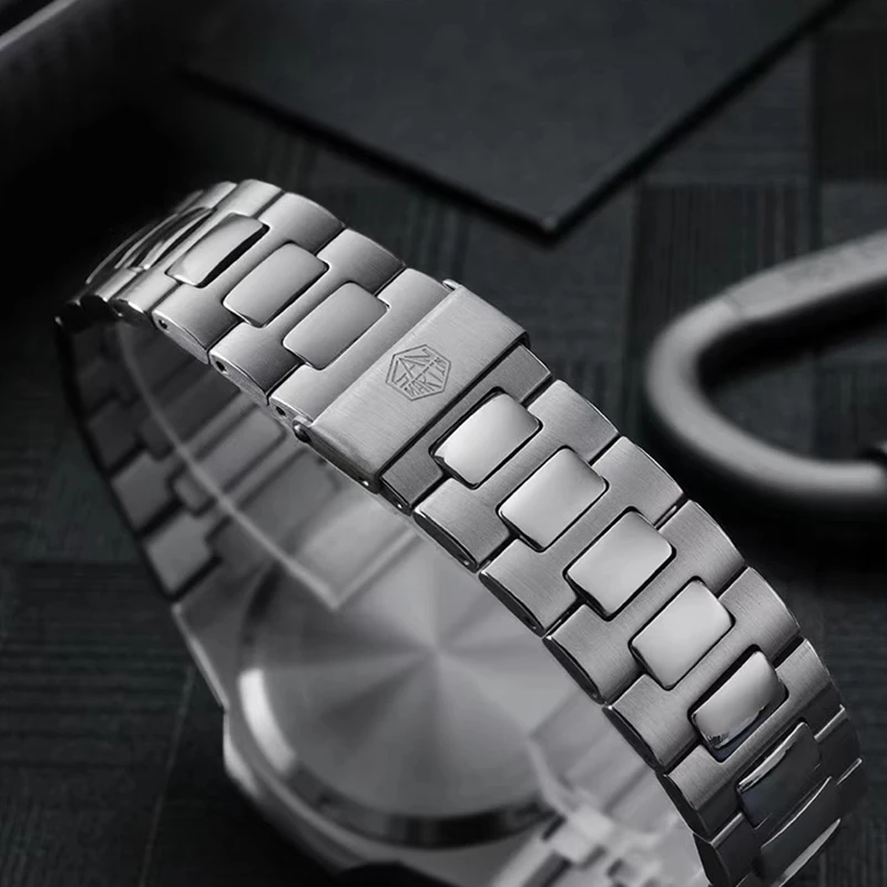 

San Martin Men's Retro Classic Business Watches Sapphire Crystal 20Bar Stainless Steel Dive Automatic Mechanical Watch for Male