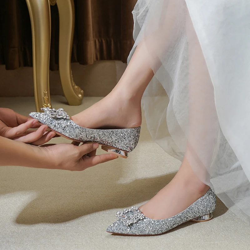 

Wedding Shoes Summer Women Flat Bottom Dress Wear 2021 New Silver Bridal Shoes Pregnant Women Can Wear Ordinary Times 2cm Heels