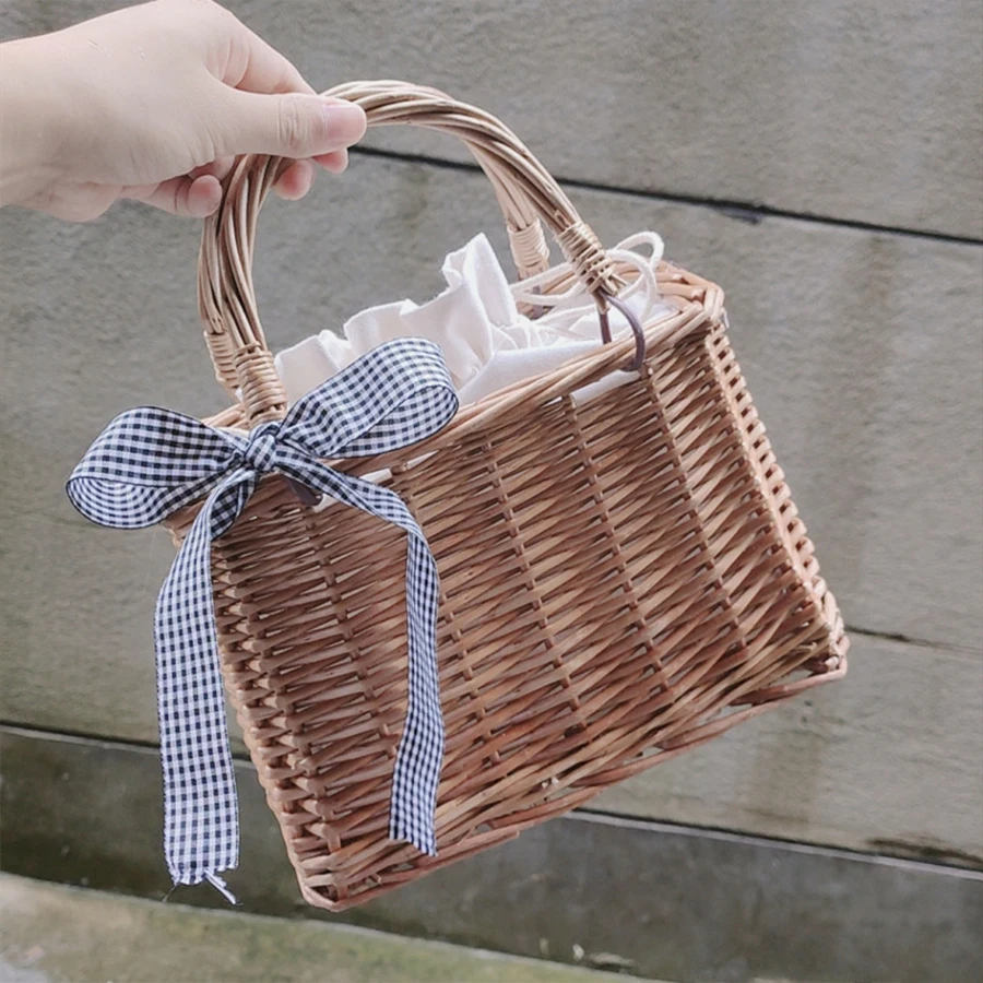 

Summer Basket Straw Bucket Bag Women 2021 Wicker Weave Beach Bag Handmade Handbag Casual Women's Tote Travel Purse Handbags