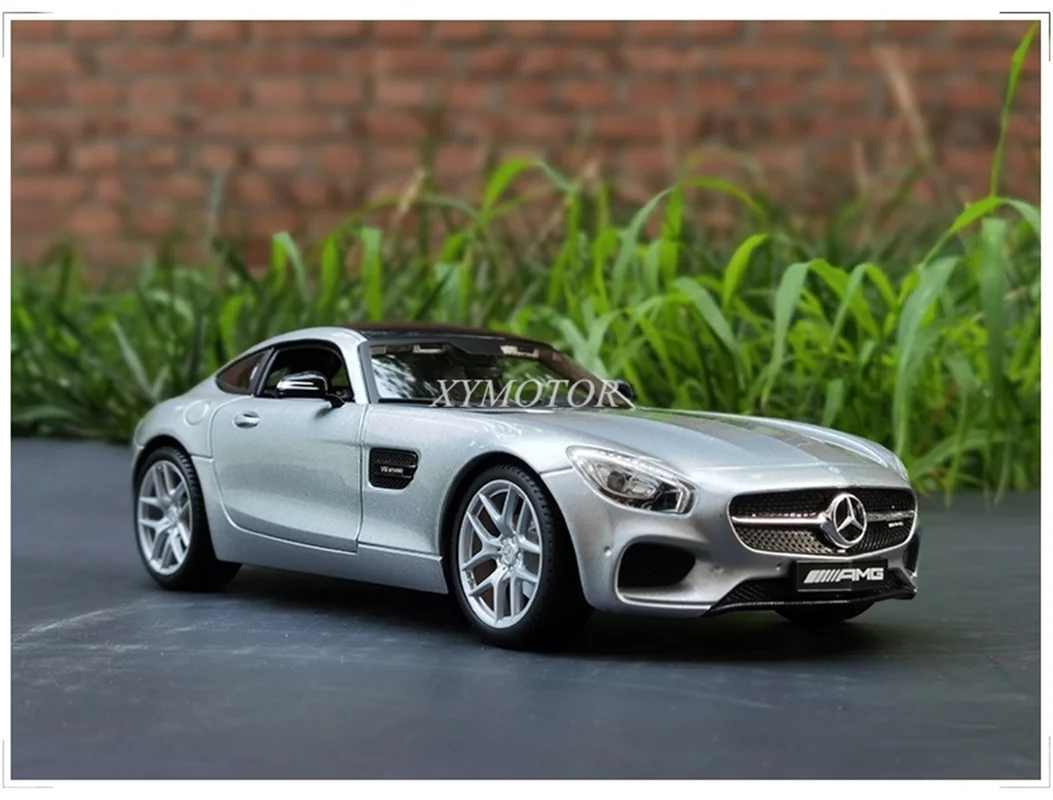 

Maisto 1/18 For Benz AMG GT Metal Diecast Model Car Kids Boys Grils Toys Gifts Display Ornaments Collection Silver