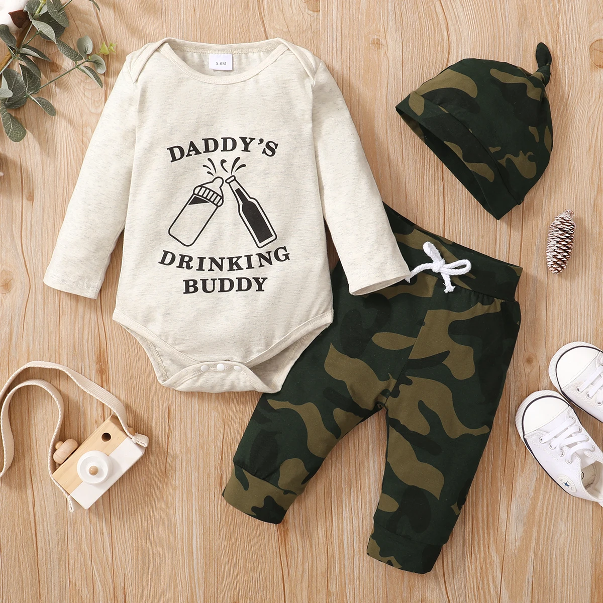 

PatPat Baby 3pcs Letter Print Long-sleeve Romper and Camouflage Trouser Set