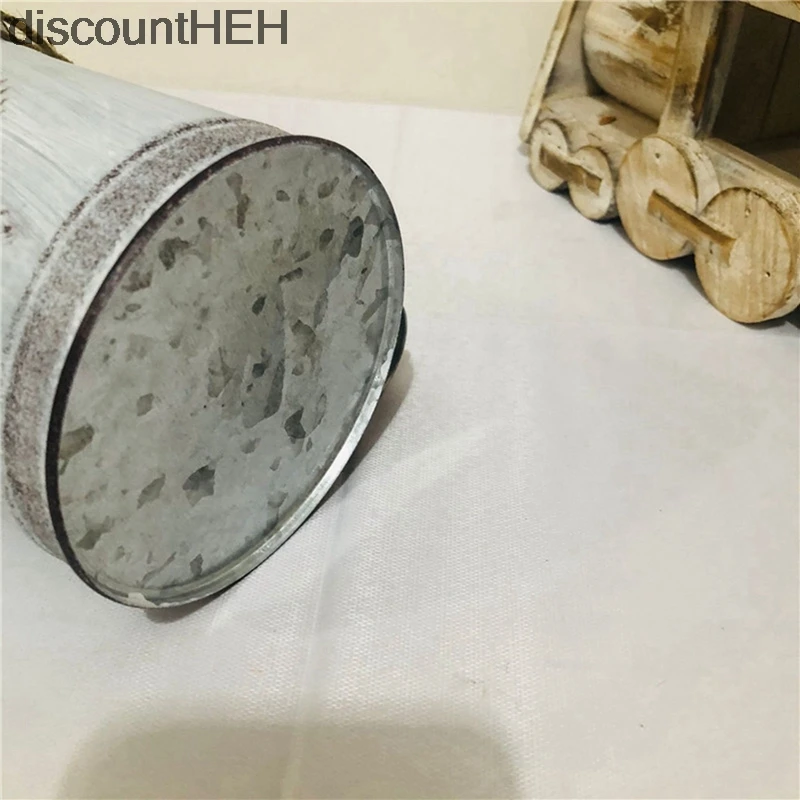

French Style Country Metal Vase Rustic Galvanized Milk Can With Heart-Shaped For Home Decoration