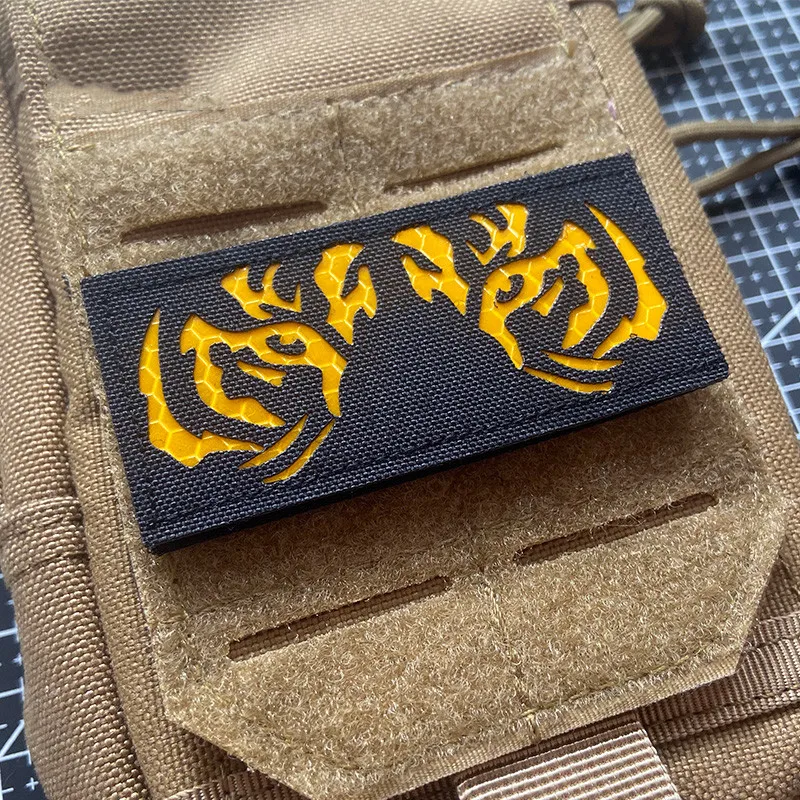 

Domineering Tiger Head Patch Reflective Tiger Morale Badge Badge Military Fan Outdoor Backpack Badge Eye-catching Badge