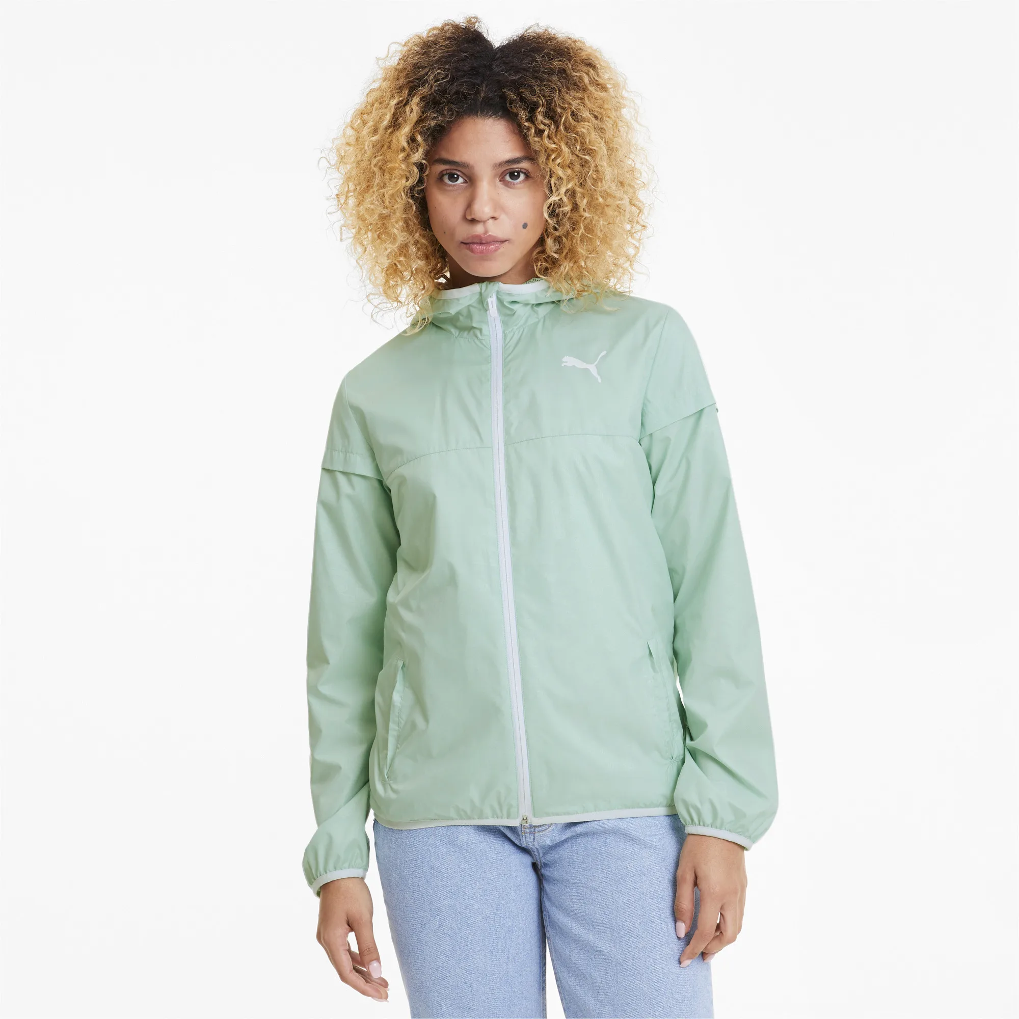 Ветровка PUMA Essentials Windbreaker AOP