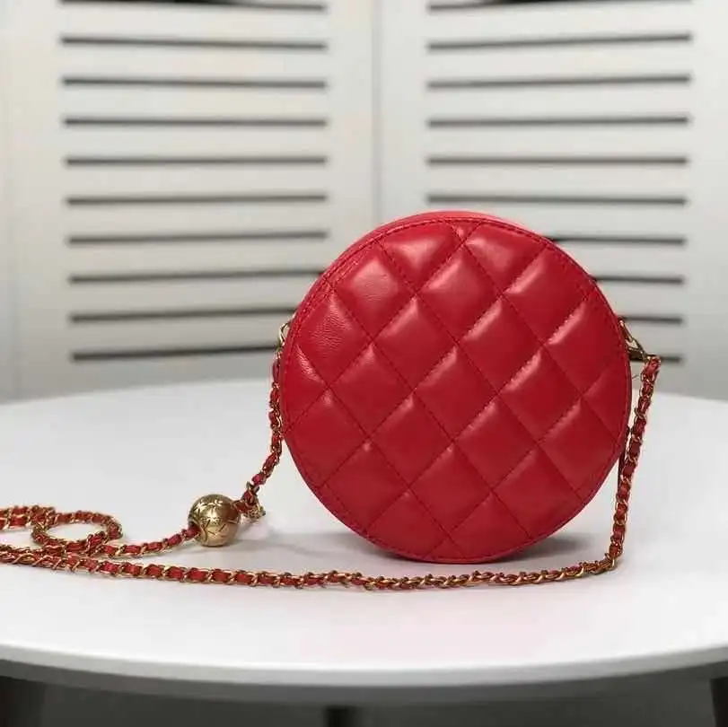 

In 2021, the new female round cross body chain bag brand leather bag for women Mini cute sheepskin leather bag for women world