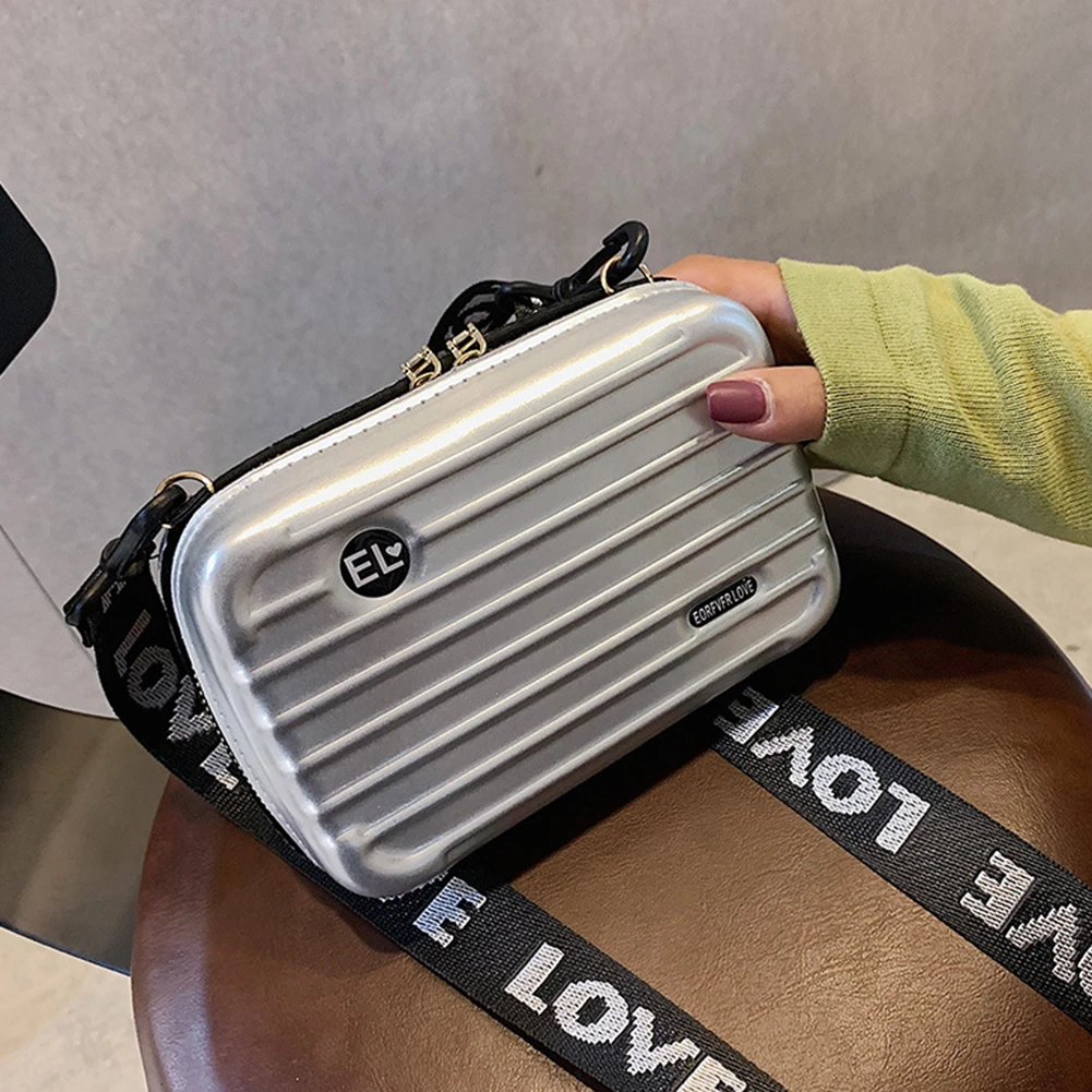 Женская мини сумка через плечо с буквенным ремешком 12*17*5 см 2019|Сумки для рыбалки| |