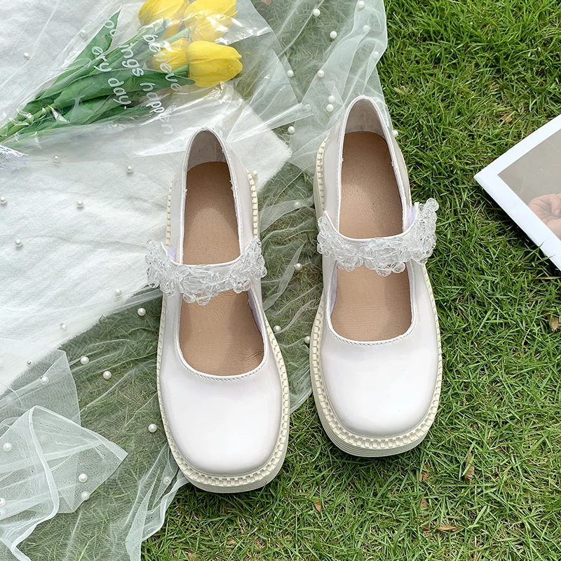 

Lolita Shoes Flowers Buckle Mary Janes Shoes Women Platform Shoes Round Toe High Heels Women's Pumps Girls Casual Shoes