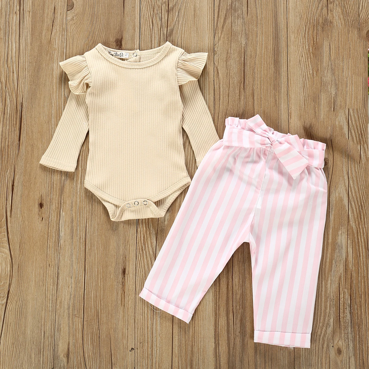 Одежда для маленьких девочек осенне весенний розовый Детский комбинезон с