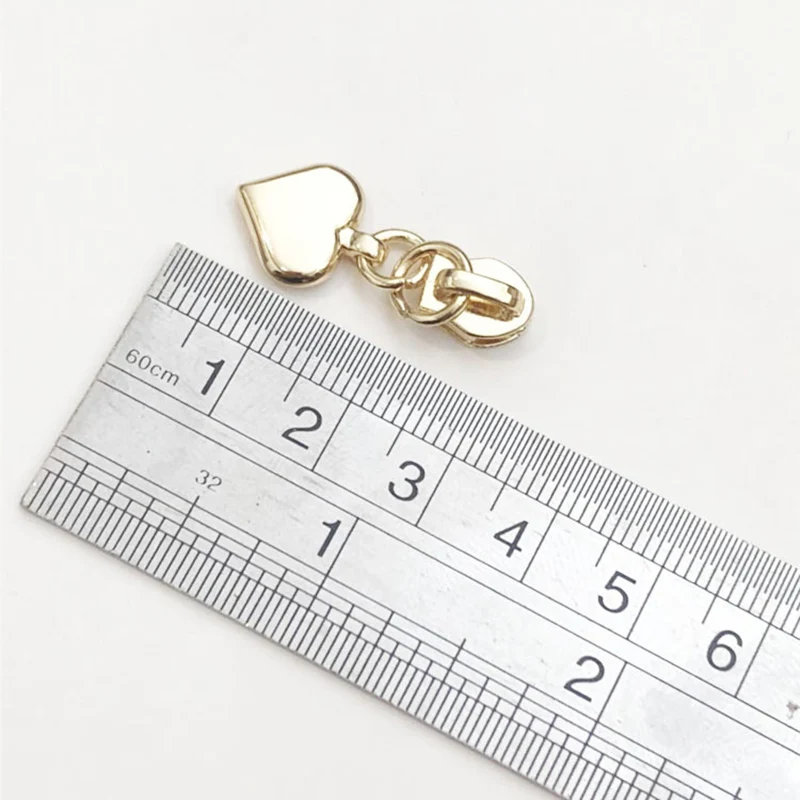 Молния металлическая 10 шт. 3 # в форме сердца | Дом и сад