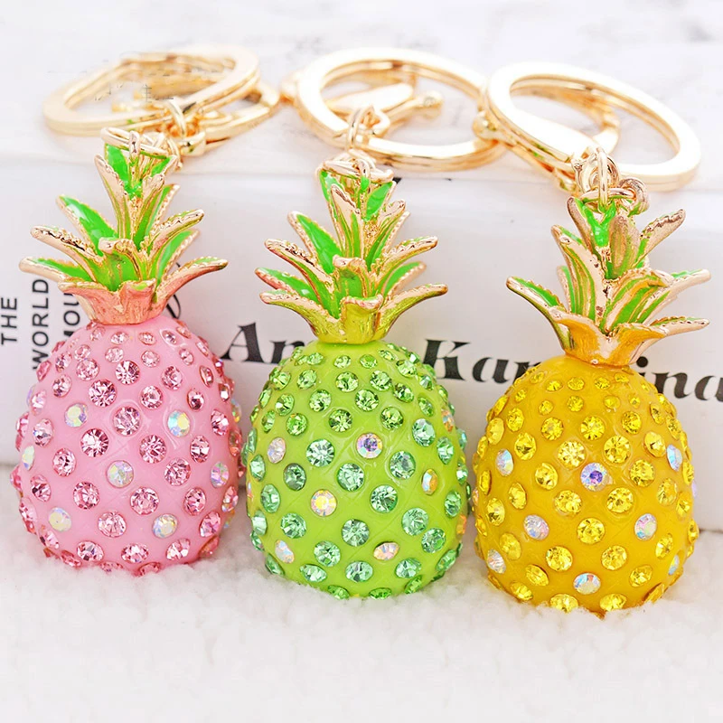 

Cute Mini Green Pea Keychain for Women Funny Squeezable Peas Pendant Keychains Men Reduce Pressure Car Key Chain Kid Keyfob Gift