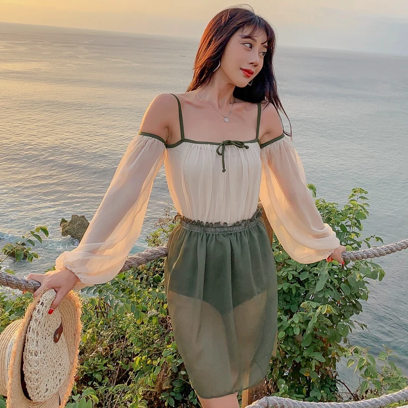 Женский слитный купальник с рукавами монокини рюшами и открытой спиной