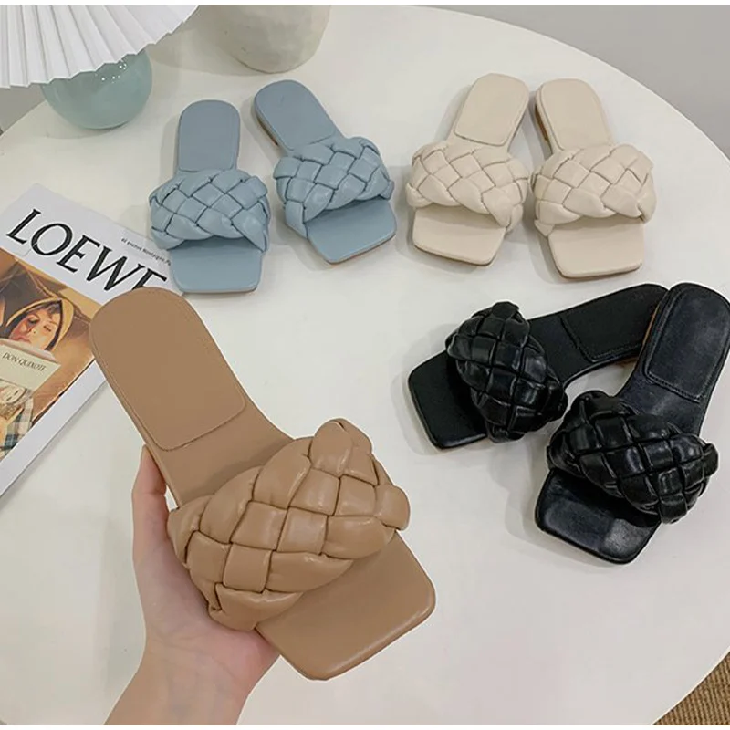 

Women's Weave PU Leather Slippers Sandals Ladies Summer Shoes Slides Fashion Leisure Flat Shoes Charm Chic Female Beach Slippers