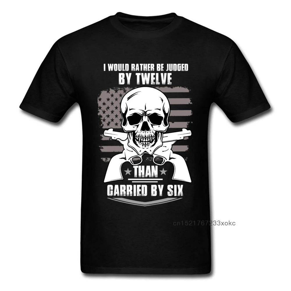 Мужская футболка в стиле панк с принтом пистолетов и черепов черная Винтажная