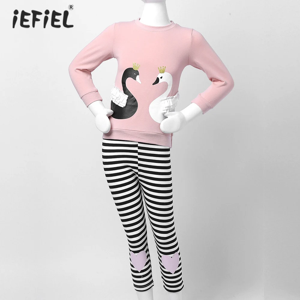 

Комплект одежды для девочек из 2 предметов, футболка с длинными рукавами, черно-белая футболка с принтом лебедя и эластичные штаны в полоску,...