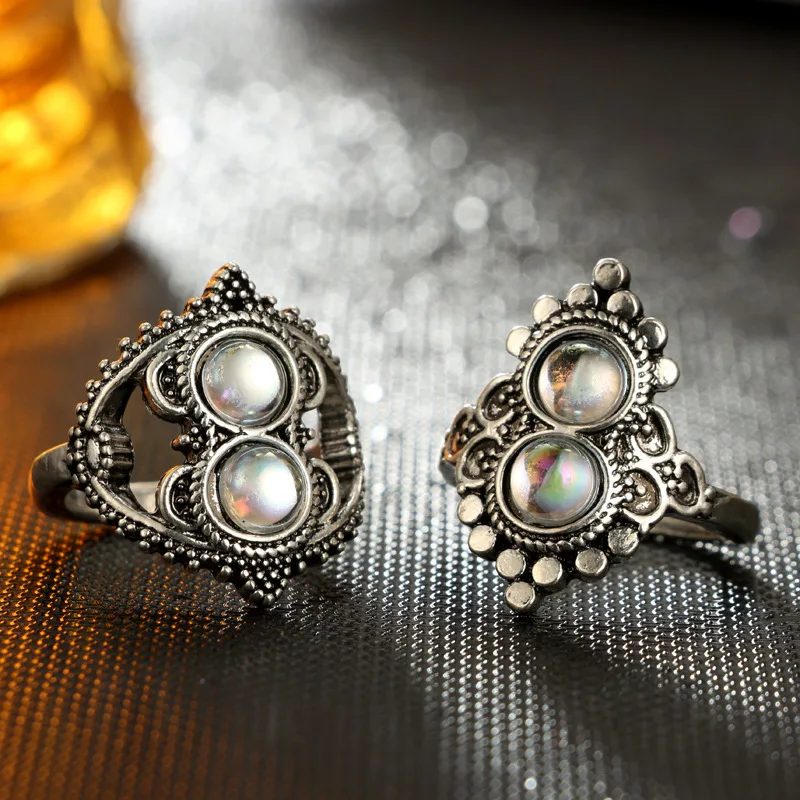 

16 Pcs Vintage Carved Palm Heart Opal Crown Leaf Leaf Joint Ring