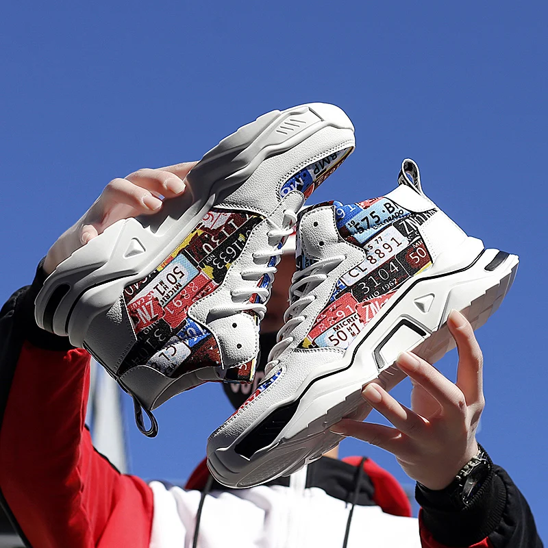 Мужские высокие кроссовки белые дышащие сетчатые со шнуровкой повседневная