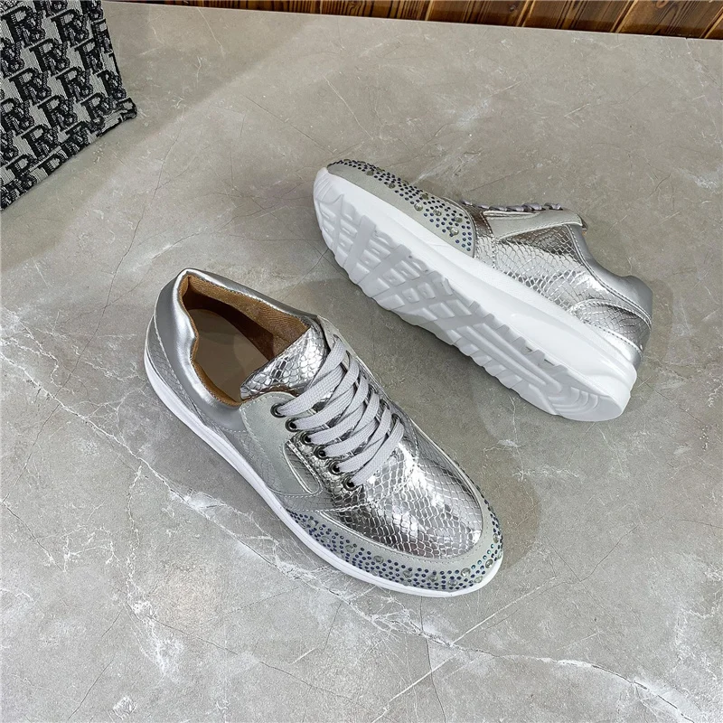 

2021 Fashion Women Sneakers Print Casual Shoes Snake Ladies Ourdoor Sport Shoes Shine Crystal Platform Female Vulcanized Shoes