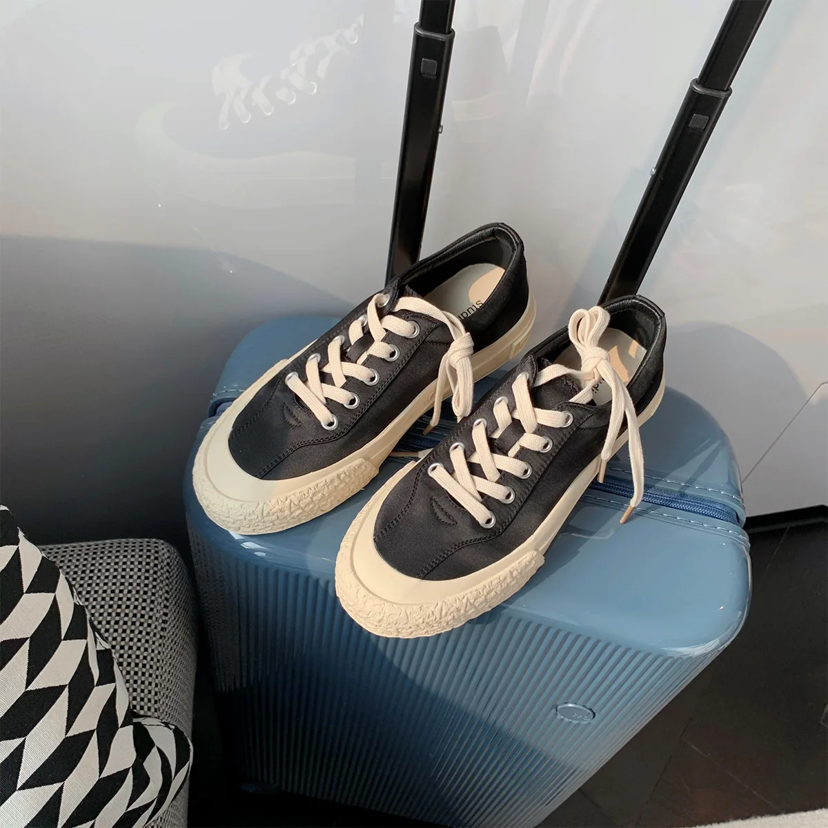 

Роскошные шелковые женские парусиновые туфли, высококачественные женские туфли на шнуровке, женские кроссовки на толстой подошве