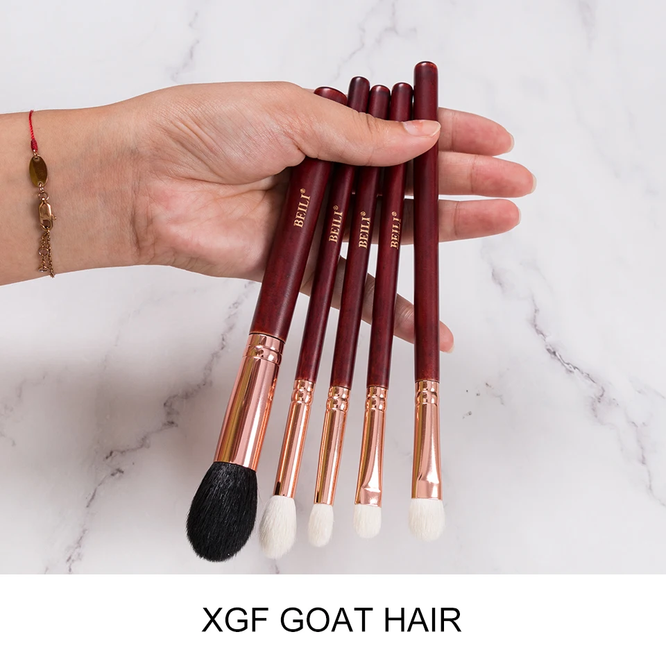 Бейли темно-Красного цвета на нашем сайте! Кисти для макияжа кисть из