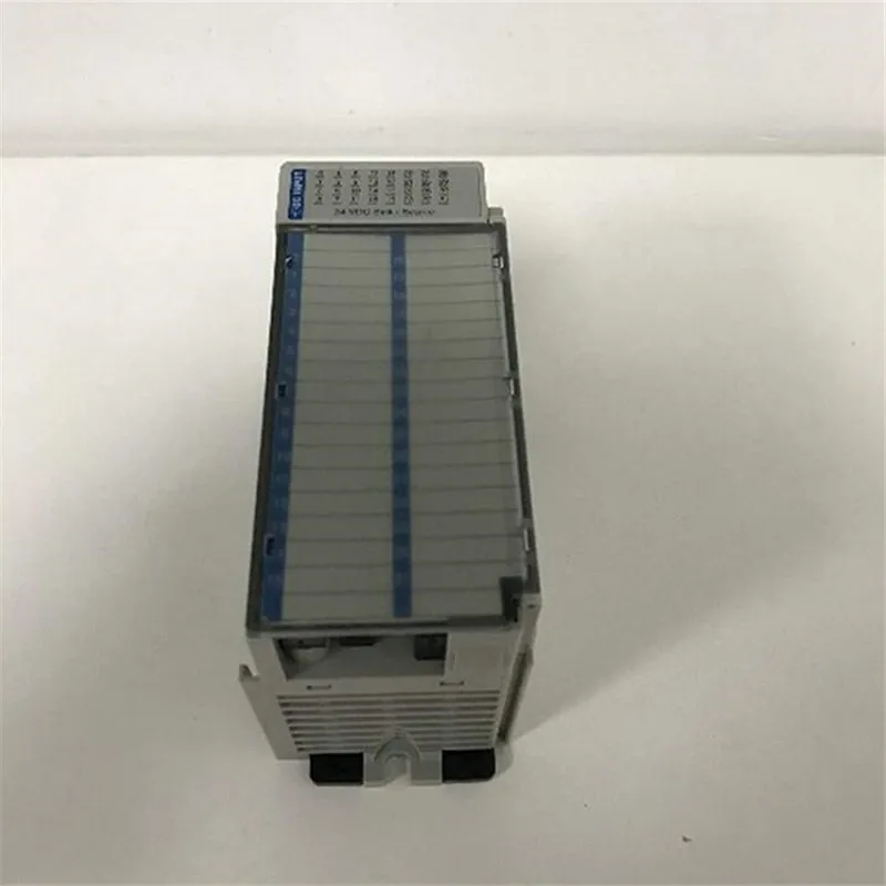 Программируемый контроллер 1769 IQ32 Compact logix 32 Pt 24VDC D/I модули 1769IQ32 10 30V DC3|Контроллер