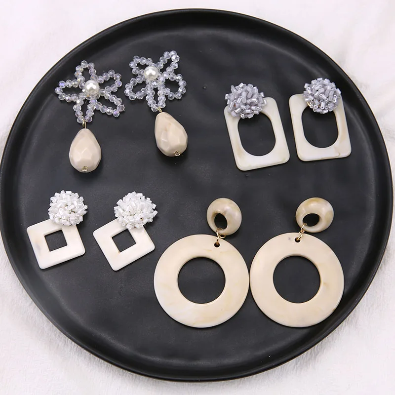 6 шт Ретро литературные молочно белые полые круглые перфорированные бусы