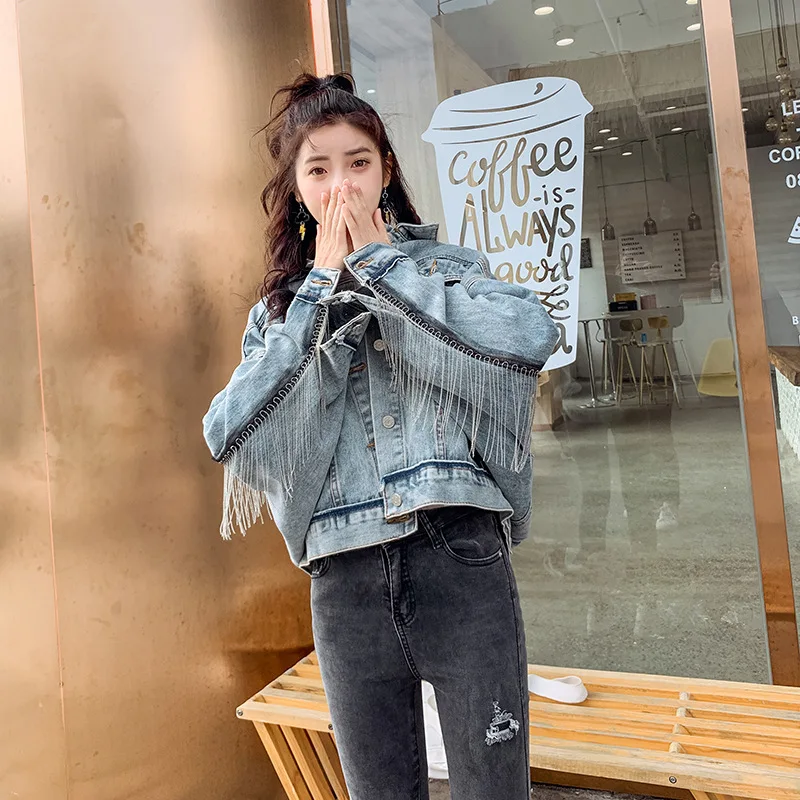 

2020 Autumn and Winter New Bat Sleeve Tassel Short Denim Jacket Female Big Pocket Personality Stitching Denim Jacket Trend