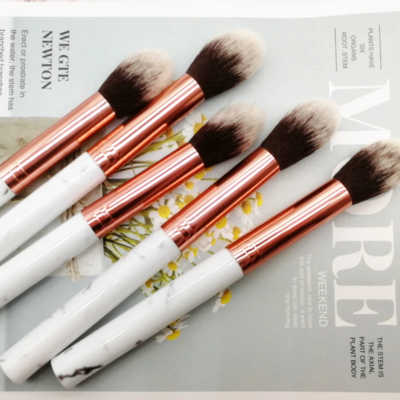 Кисть для пудры Румяна Хайлайтер макияжа разноцветные кисти шейдер лица макияж