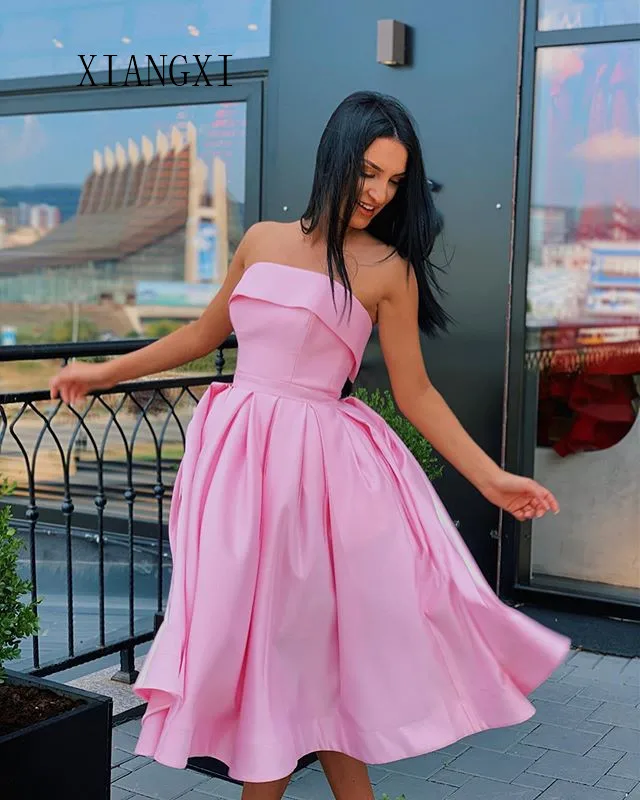 

Женское Атласное Платье До Колена, с открытыми плечами