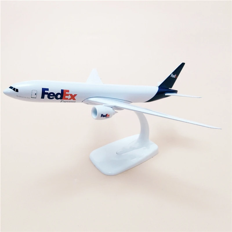 20cm FedEx Cargo Logistics Boeing B777 Aircraft Model Decoration Souvenir Airplane Diecast Toy for Kids Gifts Collection |