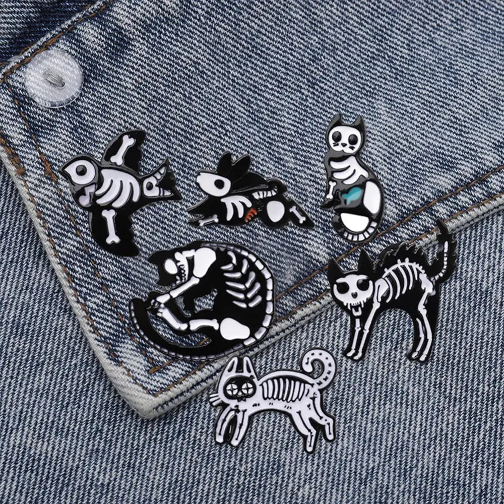 

Unisex Retro Bird Cat Skeleton Enamel Brooch Pin Badge Denim Jacket Collar Badge