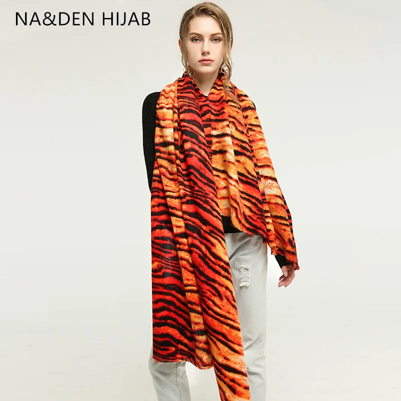 

Leopard pattern scarves Acrylic Islamic scarf Solid shalws Muslim hijab Winter scarf Long muffler Hi-Q ladies wraps 7pcs/lot