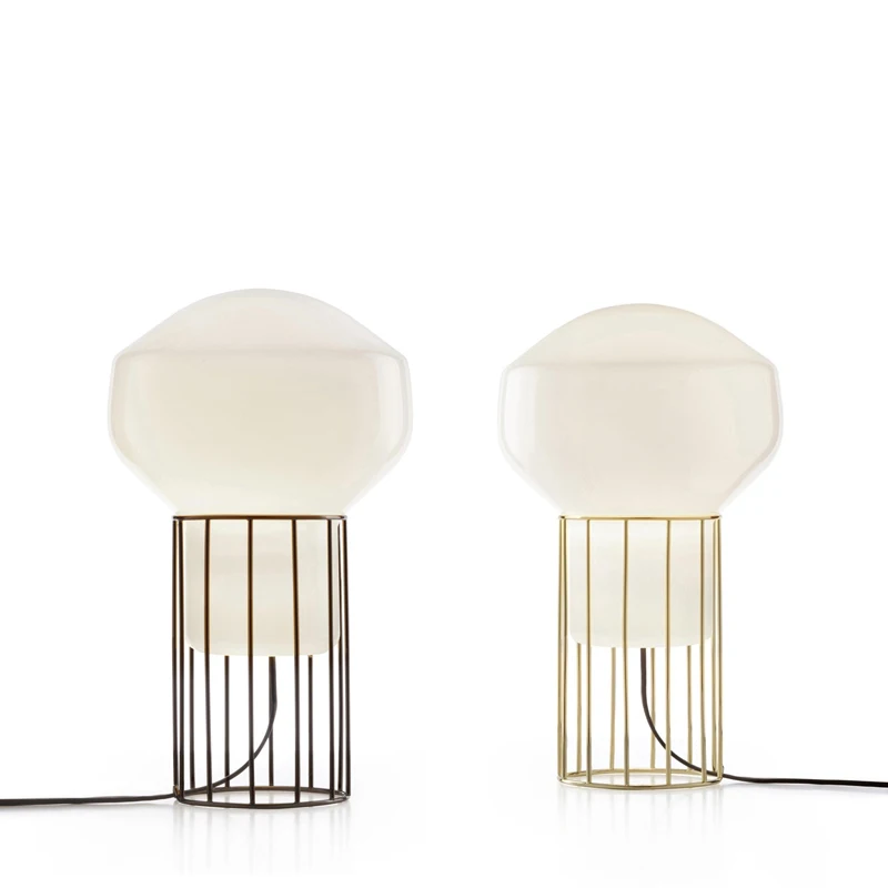 

Europe Light Luxurious Personality Metal Glass Cover Arts Desk Lamp Originality Concise Modern 2019 Bedside Cupboard Desk Lamp