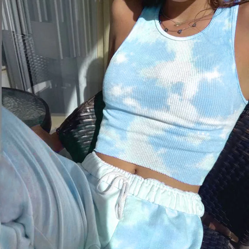 Спортивный костюм женский из двух предметов майка и штаны для бега атлетики с