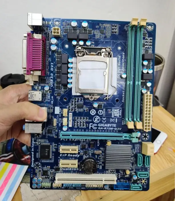 GIGABYTE GA-B75M-D3V настольная материнская плата B75 Socket LGA 1155 i3 i5 i7 DDR3 32G Micro ATX B75M-D3V б/у