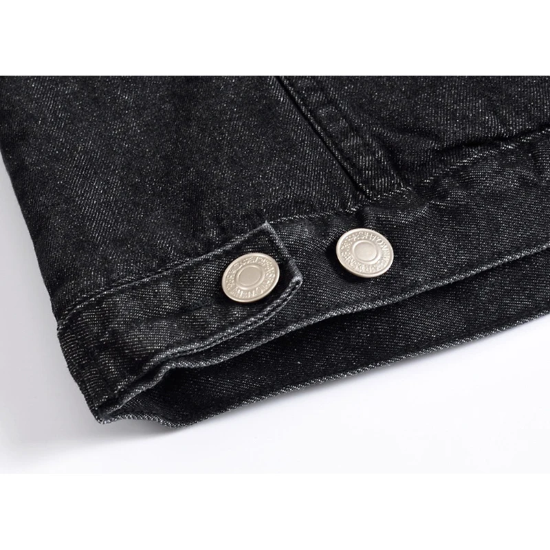 Мужская джинсовая куртка с бархатным утеплителем черная приталенная из