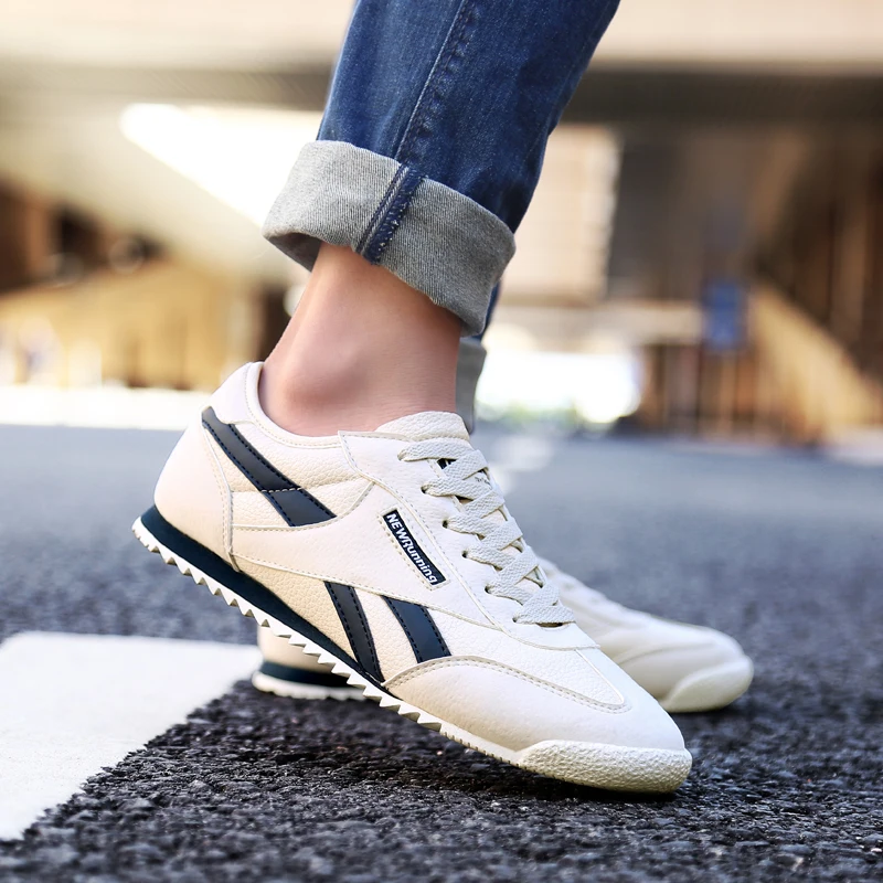 

Retro Mens Sneakers Breathable Trail Running Shoes Genuine Leather Sport Running Shoes Women Casual Shoes Men Athletic Shoes
