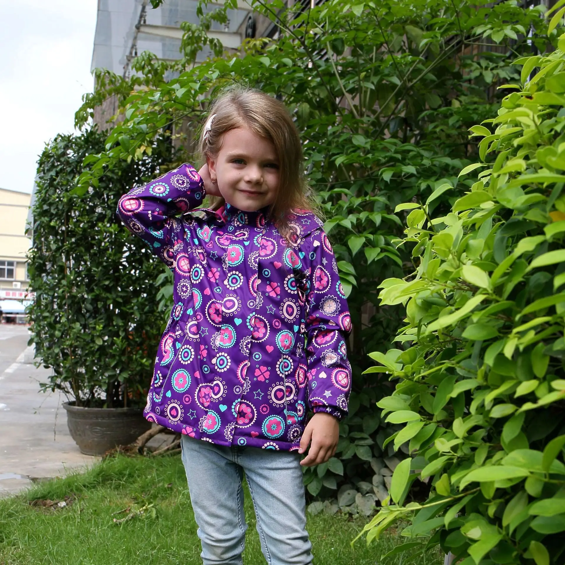 

Флисовые детские куртки для девочек в европейском и американском стиле; ветрозащитное и непромокаемое Детское пальто; теплое пальто с капю...